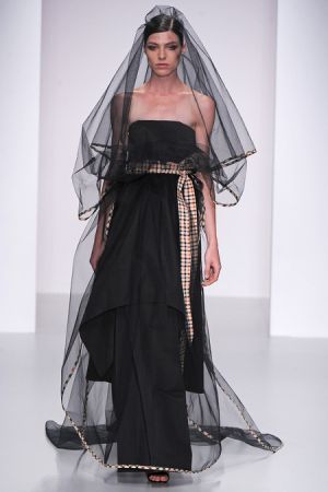 Daks Spring 2014 RTW Collection